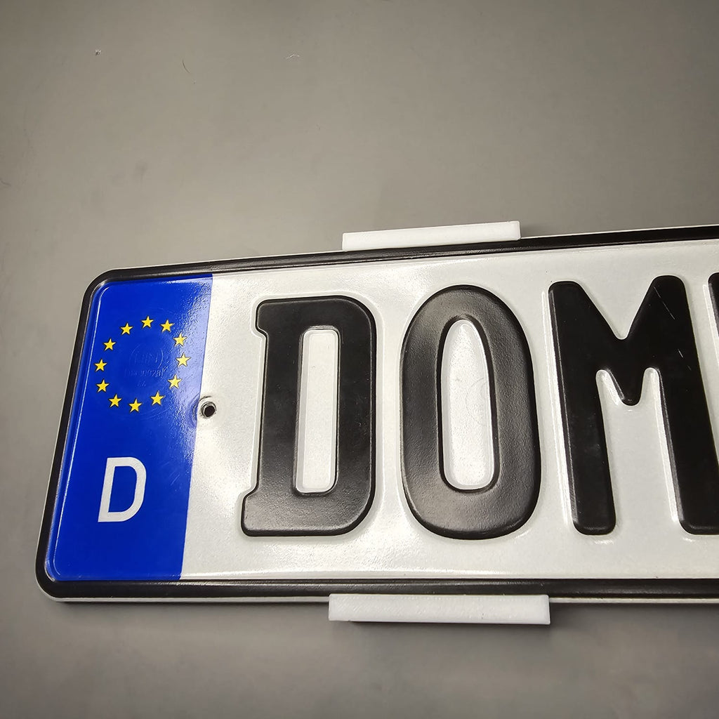 3D Kennzeichenhalter PETG – personalisierbar mit Wunschtext (bis 14 Zeichen) oder schlicht – wetterfest für Auto & Motorrad